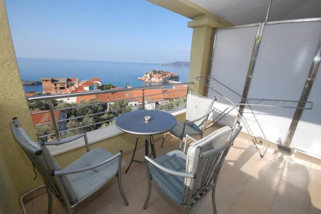 Bmv Room With East Island View Sveti Stefan Zewnętrze zdjęcie