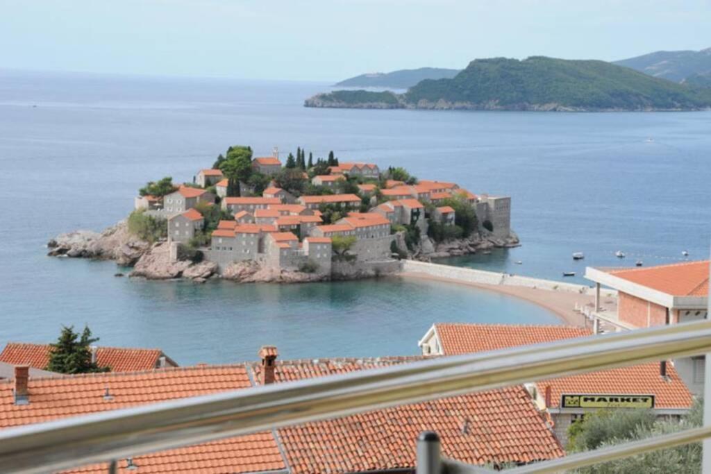 Bmv Room With East Island View Sveti Stefan Zewnętrze zdjęcie